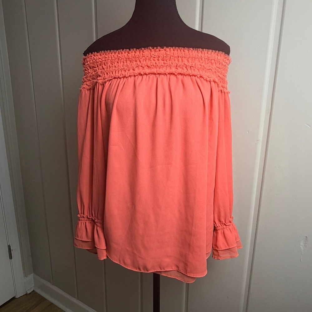 White House Black Market Coral Off The Shoulder Smocked Ruffle Blouse Small